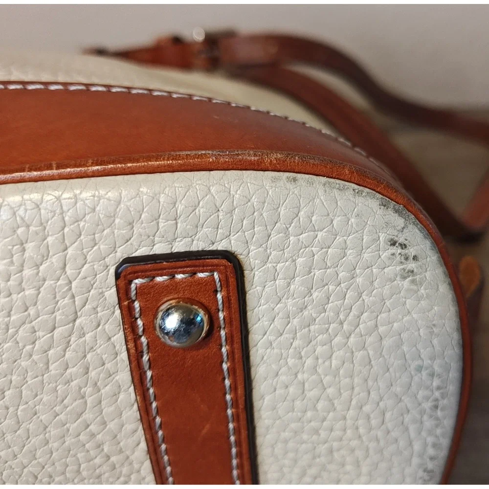 Dooney &‎ Bourke Zip Zip Satchel Cream Tan Pebbled Grain Leather Bag